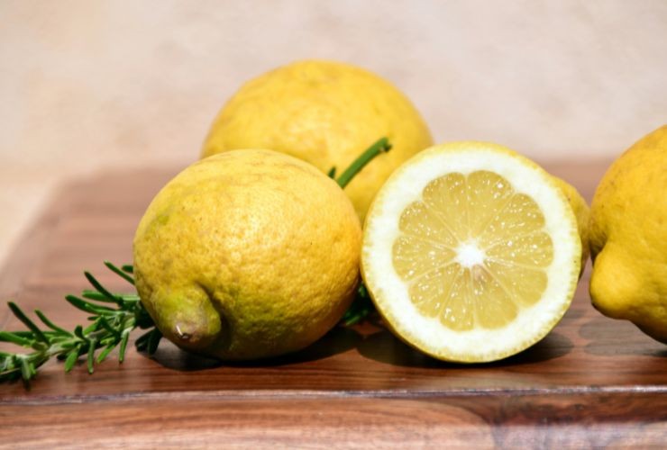 Patate al gusto di limone